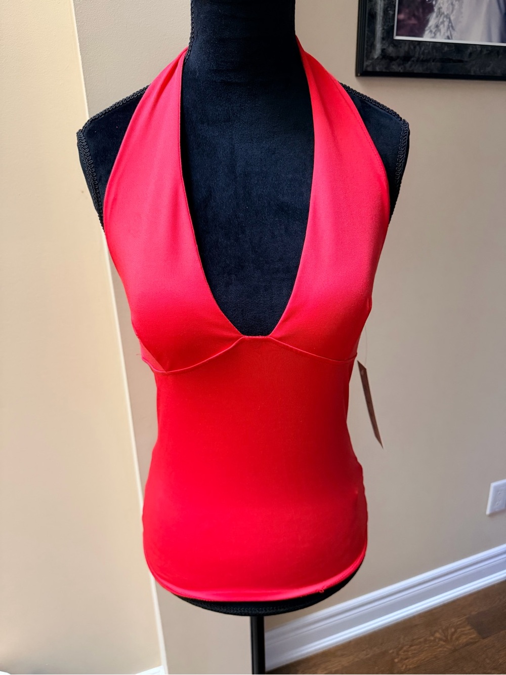 GAZE Reddish Orange Halter Sleeveless Shirt V-Neck Women’s Size Small BRAND NEW